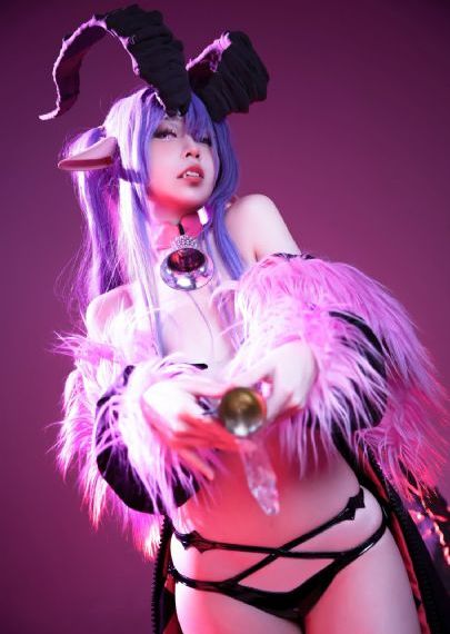 欧美笫一页_完整版在线观看