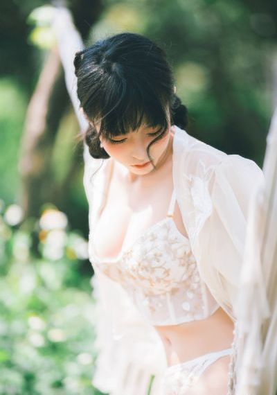 我家的恶魔与天使_720全集在线观看