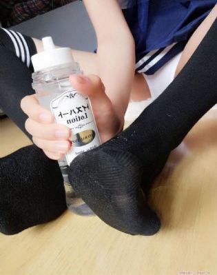 女人奶胀男人吃奶做爰视频_1080免费观看电视剧